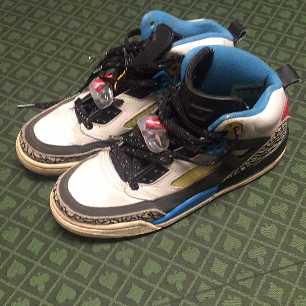 Jordan Spikez boys size 7